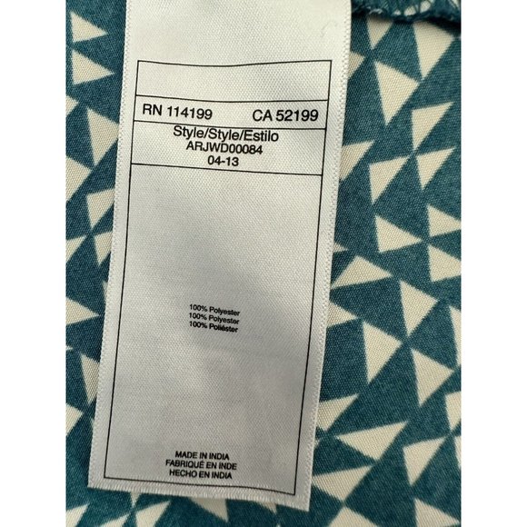 Roxy Skater Dress Size L Junior Turquoise White Geometric Print Peach Accent - Picture 8 of 9